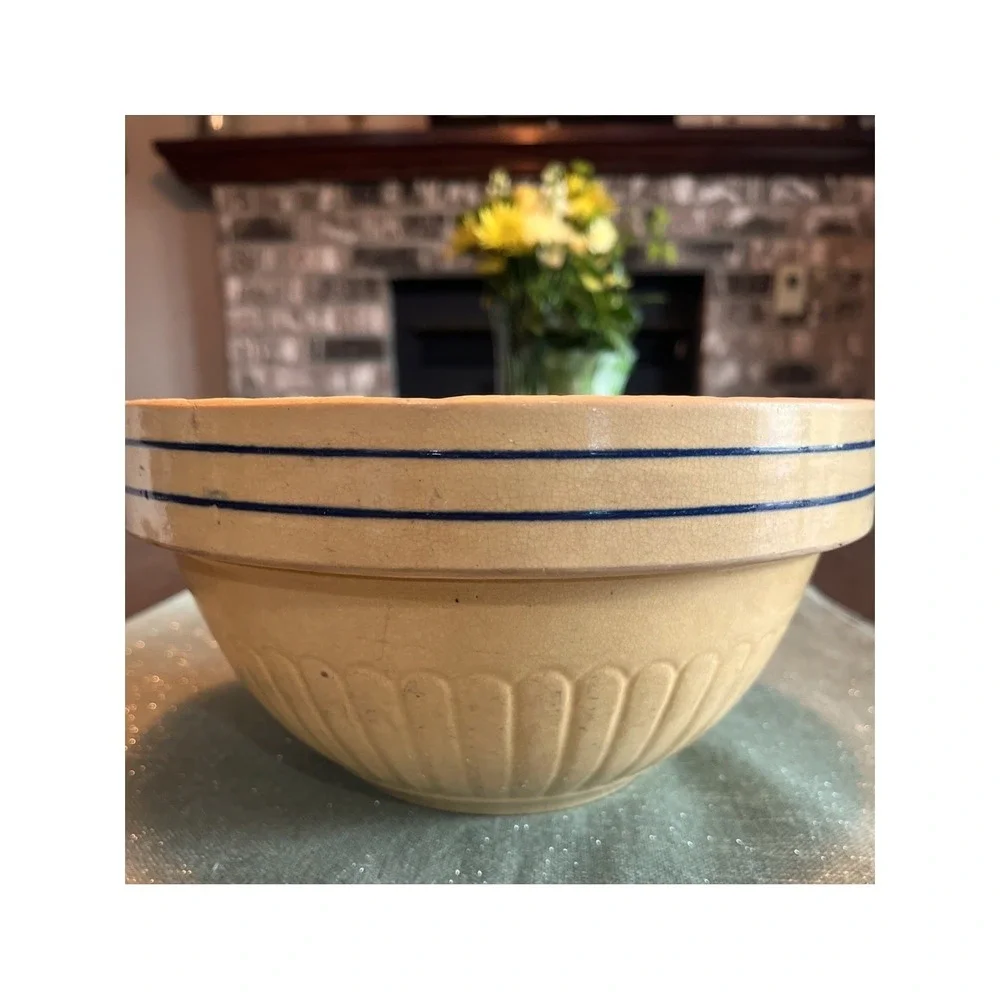 Vintage Red Wing Stoneware Mixing Bowl Blue Band Paneled Saffronware  9 Inch